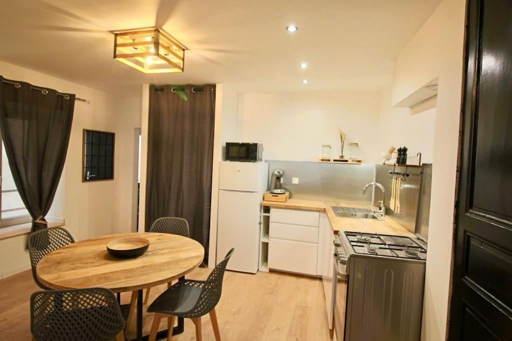 Appartement Centre Brioude Kültér fotó